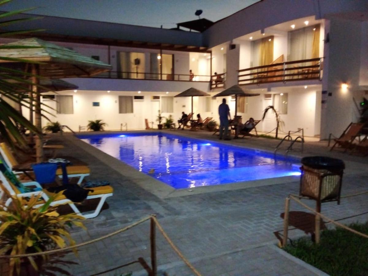 Prim Hotel Vichayito Kültér fotó