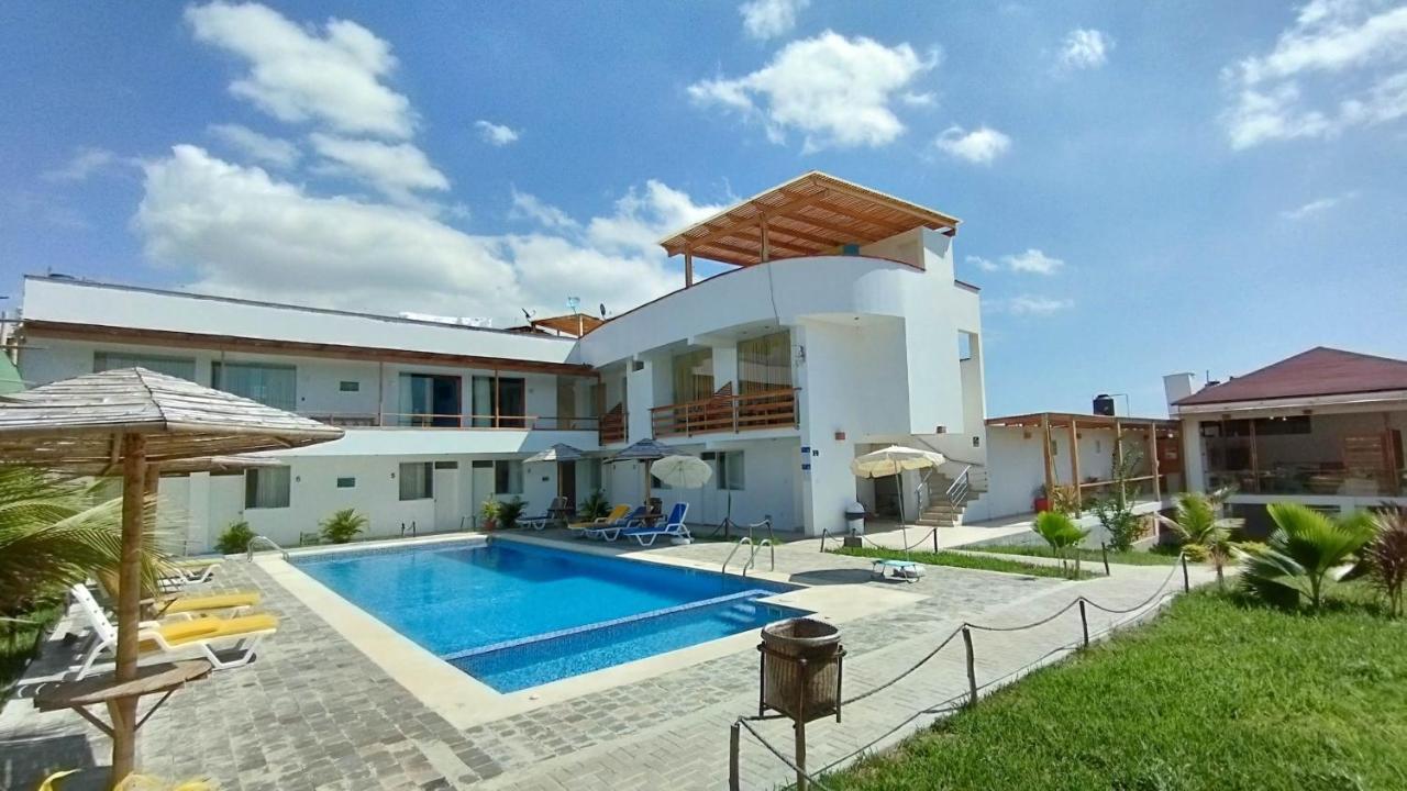 Prim Hotel Vichayito Kültér fotó