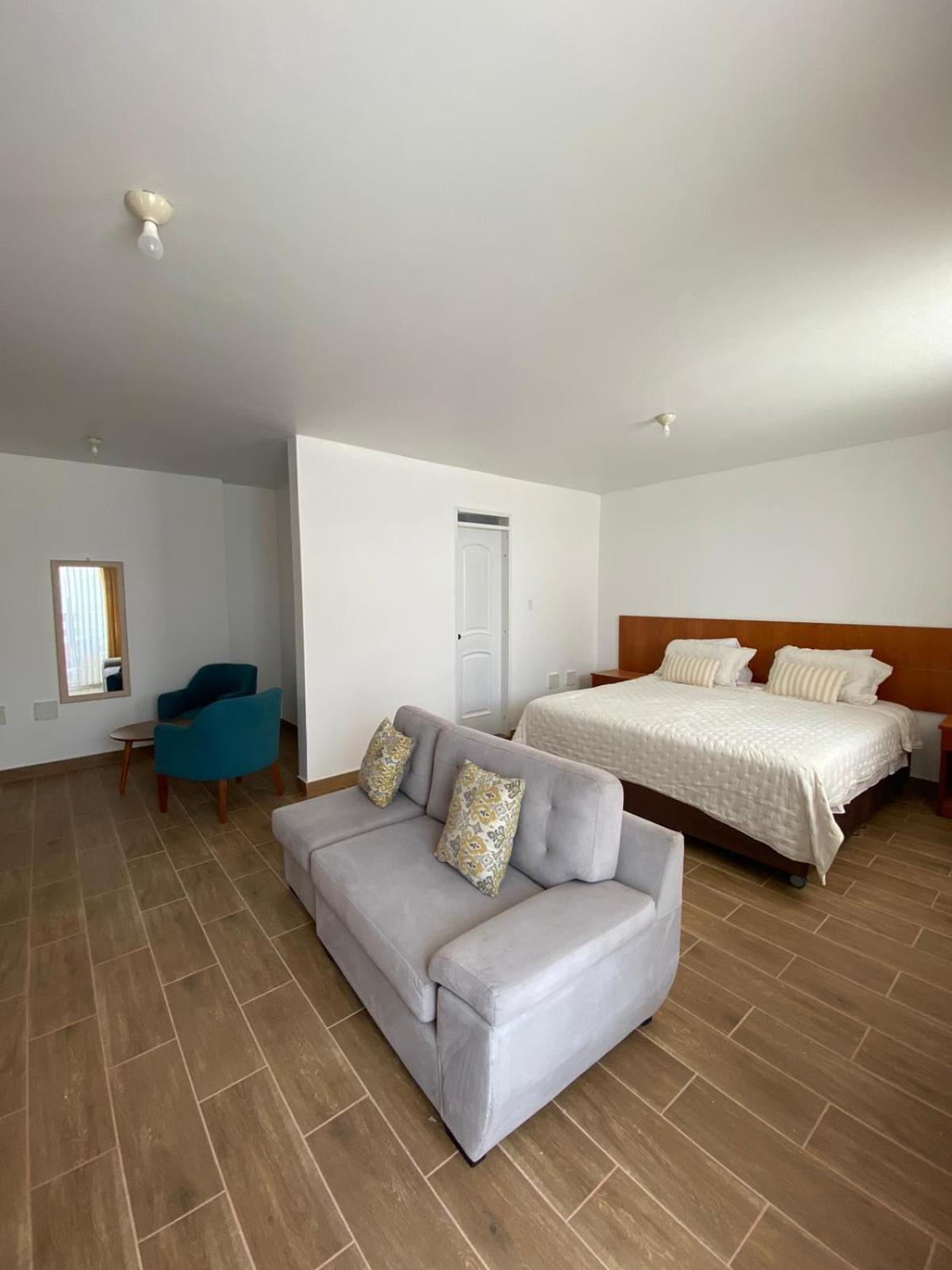 Prim Hotel Vichayito Kültér fotó