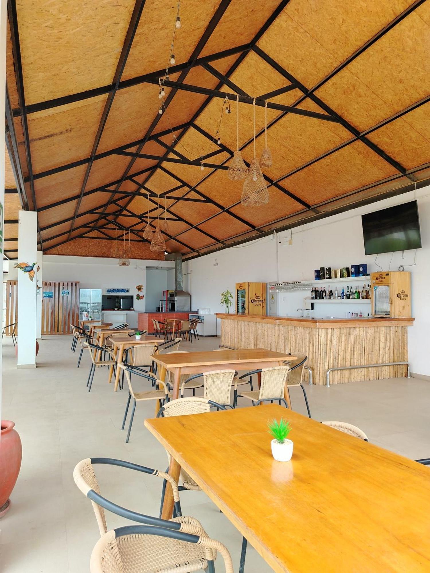 Prim Hotel Vichayito Kültér fotó