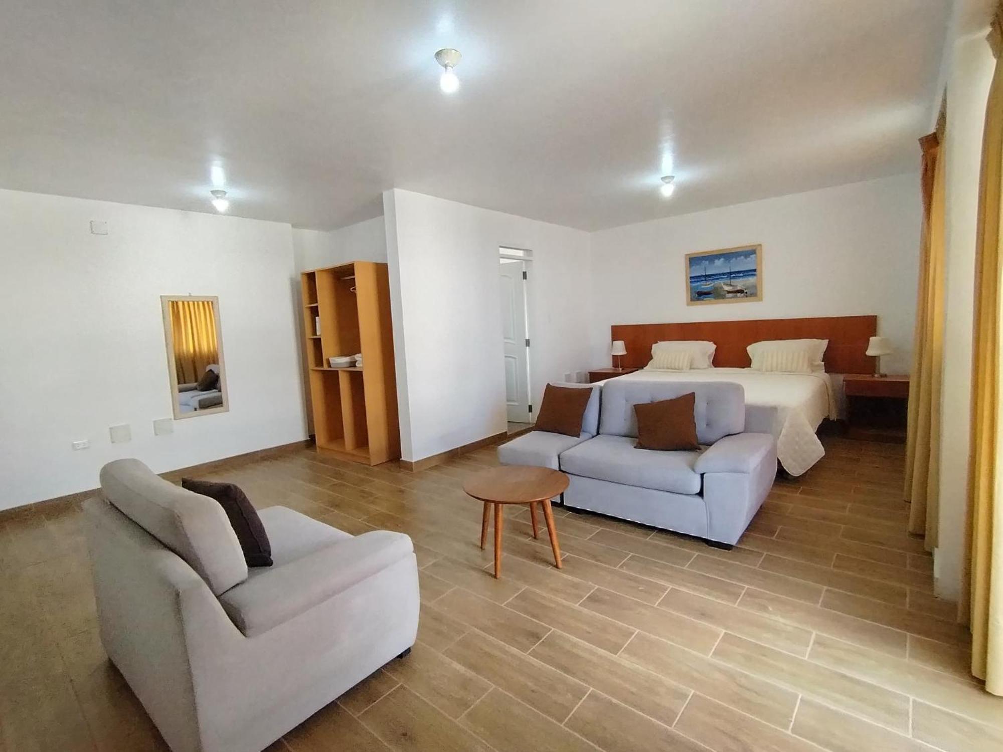 Prim Hotel Vichayito Kültér fotó