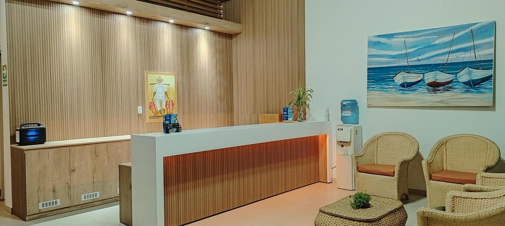 Prim Hotel Vichayito Kültér fotó